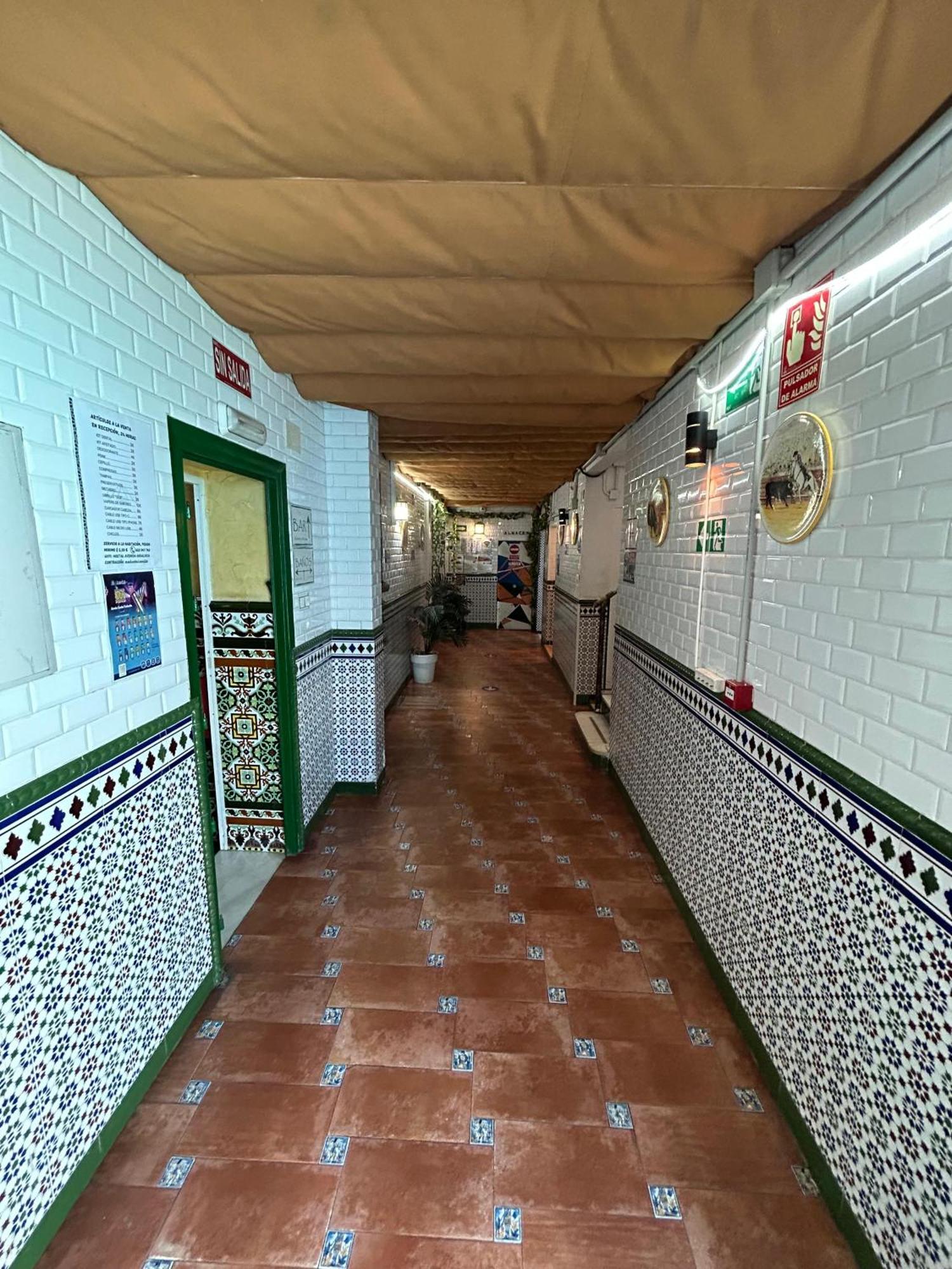 Avenida Andalucia Pensión Sevilla